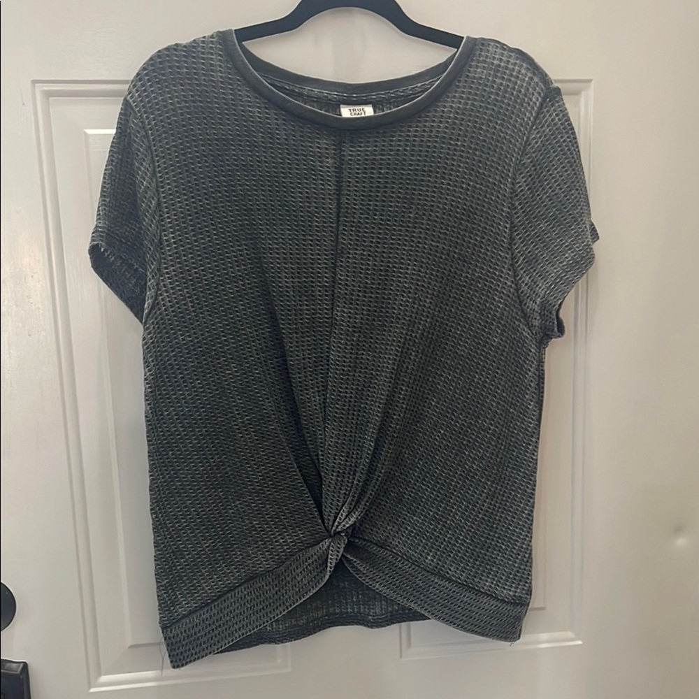Women's Gray Top